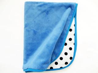 MeeMee Oboustranná deka 70x90 cm - modrá/ černé puntíky