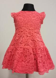 3934/78  Mayoral dívčí elegantní krajkové korálové šaty s podšívkou Barva: Korálová, Velikost: 92 / 24 měsíců, Materiál: 35% bavlna 35% viskóza 30%…
