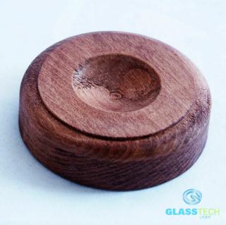 Hnědý dřevěný stojánek  70 mm (Dřevěný stojánek vhodný pro koule o průměru 60 - 100 mm)