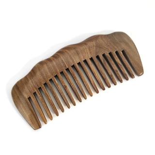 Dřevěný hřeben na vlasy - santalové dřevo