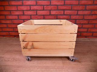 Dřevěná bedýnka PŘEPRAVKA 50x40x30 Další úpravy: Nalakování bedýnek ekologickým lakem, Povrchová úprava: Mix