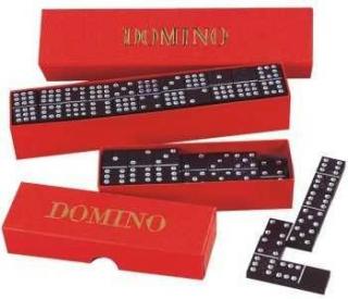 Dřevěné domino s tečkami na počítání
